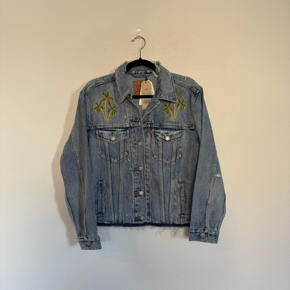 Levi's Ex Boyfriend Trucker Jean Jacket Palm Trees NWT - Picture 2 of 9